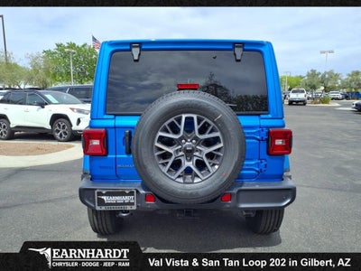 2025 Jeep Wrangler Sahara