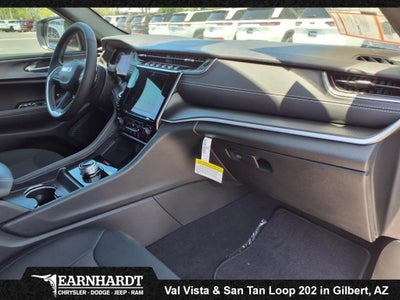 2025 Jeep Grand Cherokee Laredo X