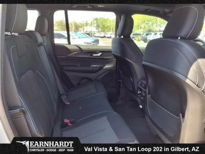 2025 Jeep Grand Cherokee Laredo X