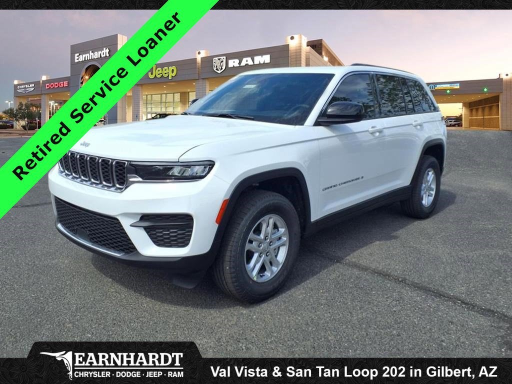 2025 Jeep Grand Cherokee Laredo