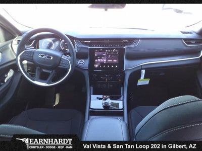 2025 Jeep Grand Cherokee Laredo X