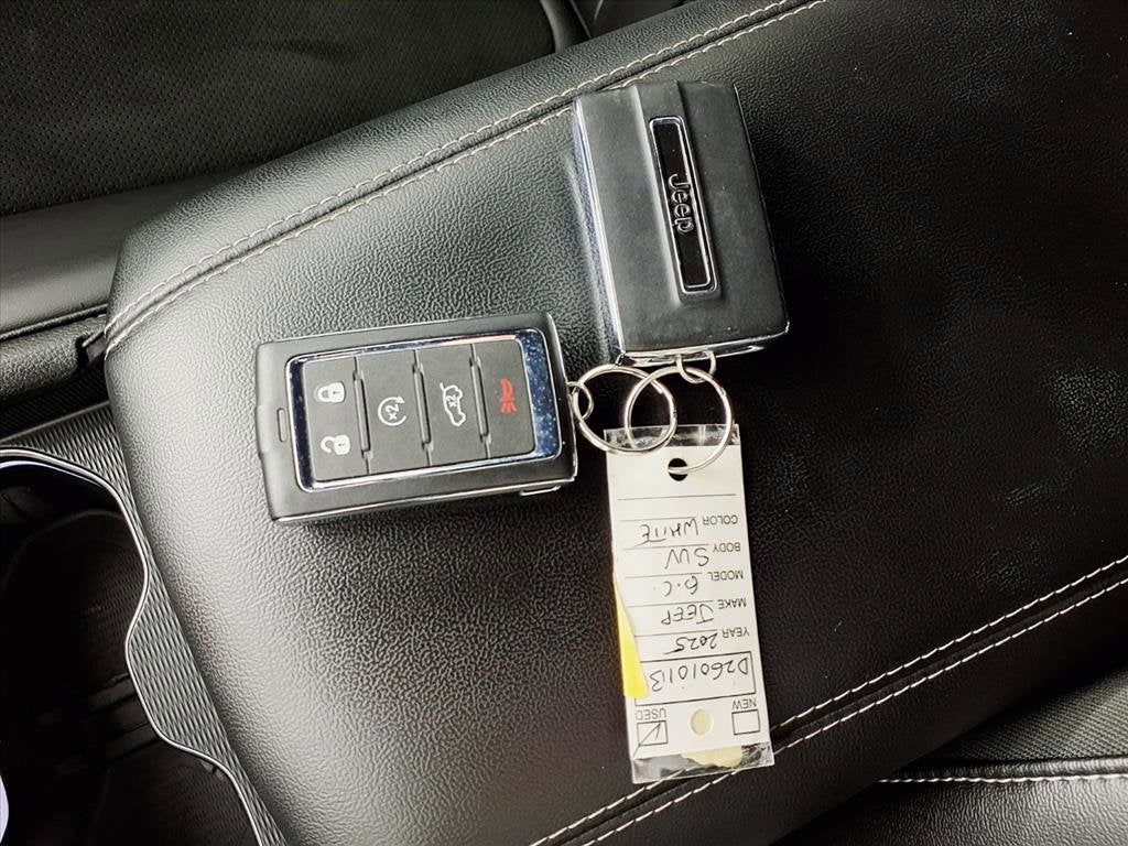 2025 Jeep Grand Cherokee Altitude