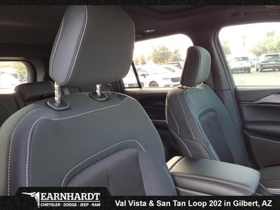 2025 Jeep Grand Cherokee Laredo X