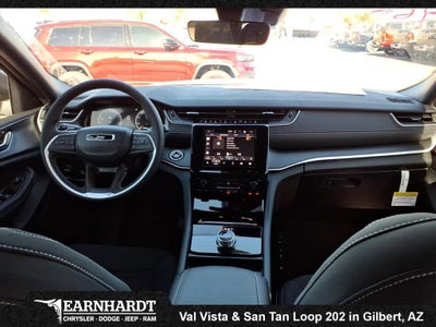 2025 Jeep Grand Cherokee Laredo X