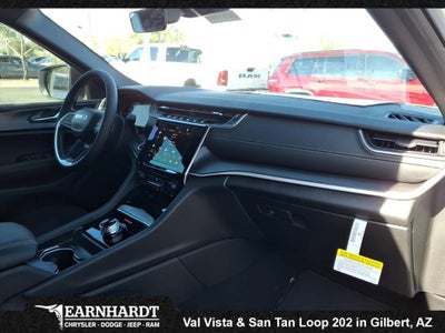 2025 Jeep Grand Cherokee Laredo X