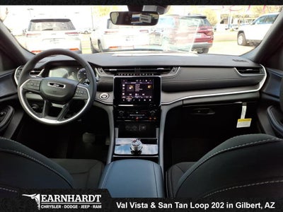 2025 Jeep Grand Cherokee Laredo X