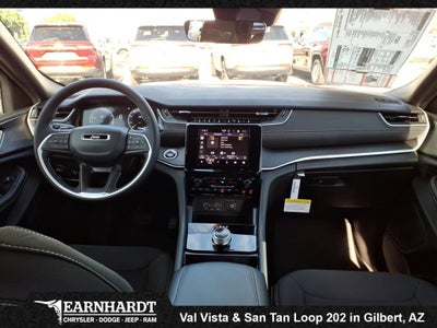 2025 Jeep Grand Cherokee Laredo X