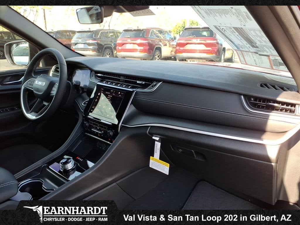 2025 Jeep Grand Cherokee Laredo X