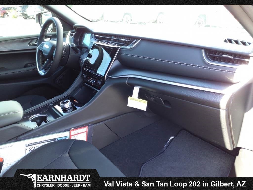 2025 Jeep Grand Cherokee Laredo X