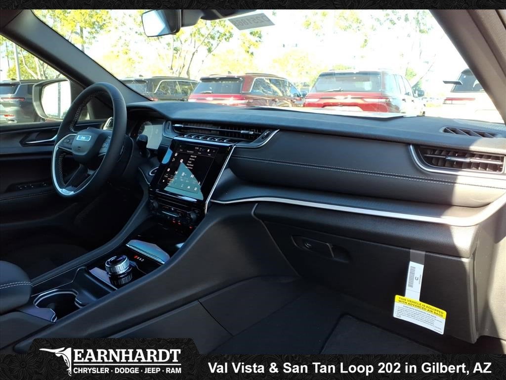 2025 Jeep Grand Cherokee LARE