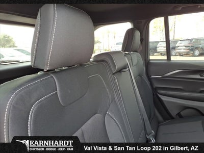 2025 Jeep Grand Cherokee Laredo X