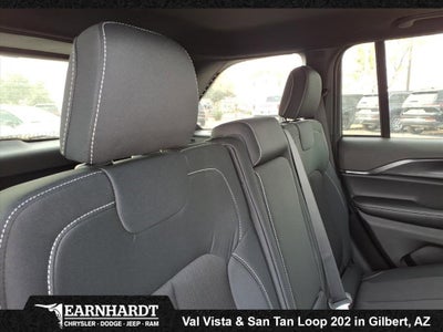 2025 Jeep Grand Cherokee Laredo X