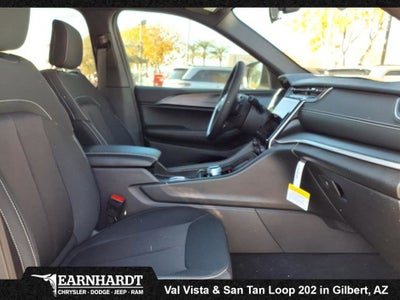 2025 Jeep Grand Cherokee LARE