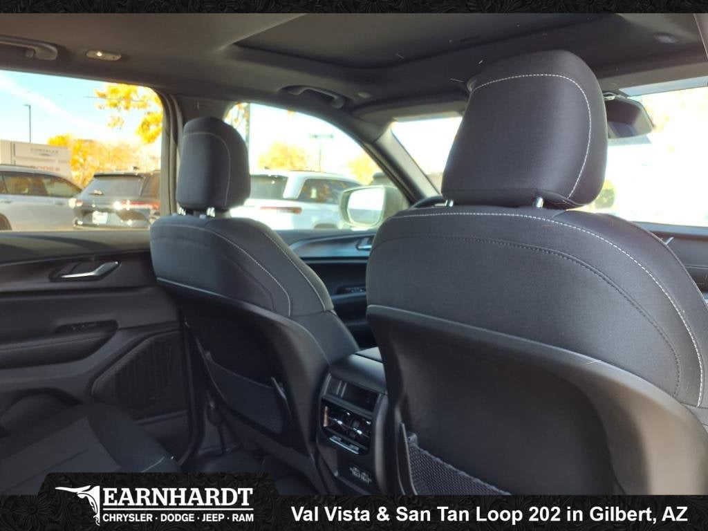 2025 Jeep Grand Cherokee LARE