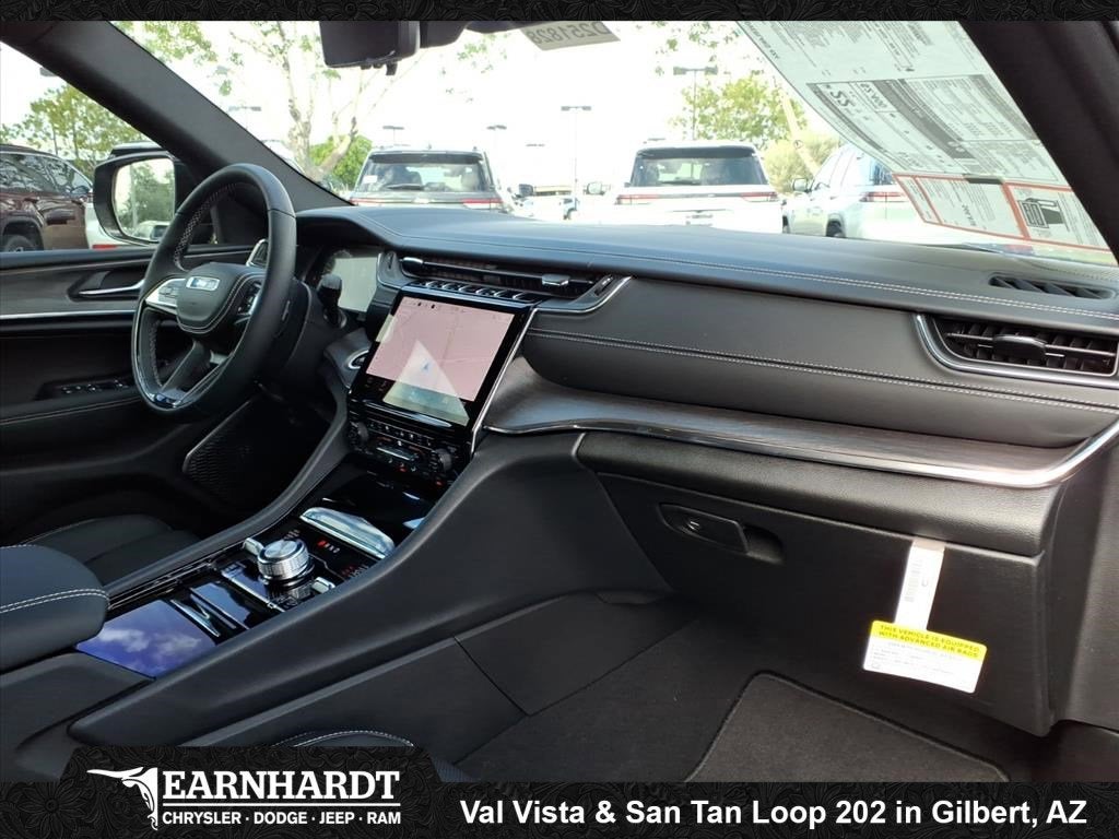 2025 Jeep Grand Cherokee Overland