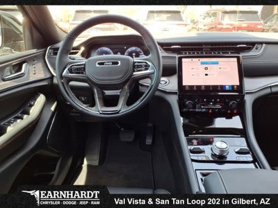 2025 Jeep Grand Cherokee Overland