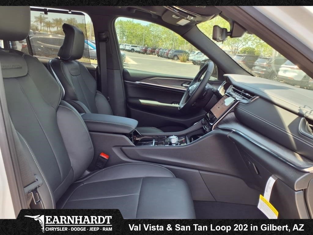 2025 Jeep Grand Cherokee Overland