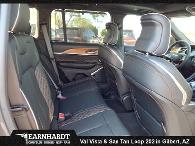 2025 Jeep Grand Cherokee Summit Reserve