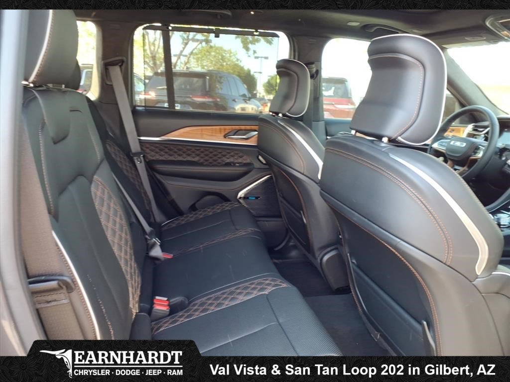 2025 Jeep Grand Cherokee Summit Reserve