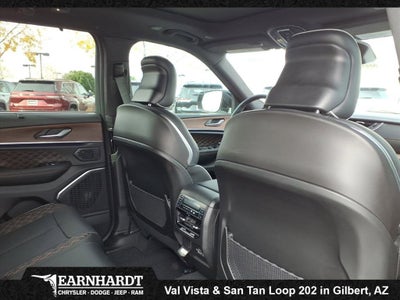 2025 Jeep Grand Cherokee Summit