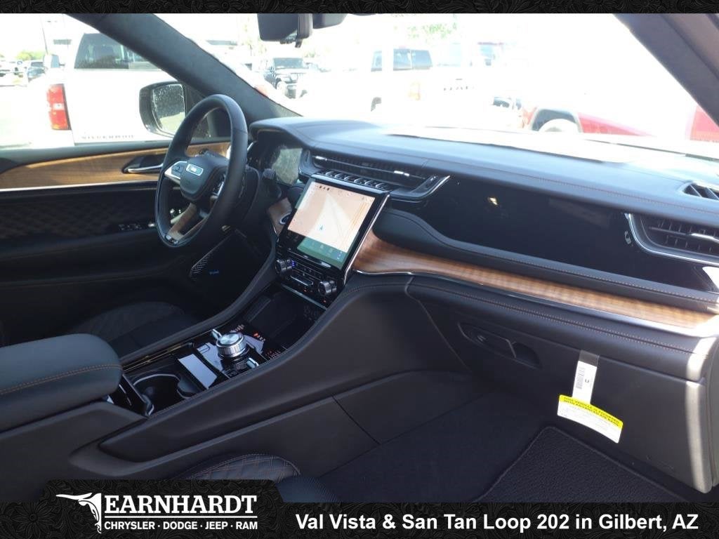 2025 Jeep Grand Cherokee Summit Reserve