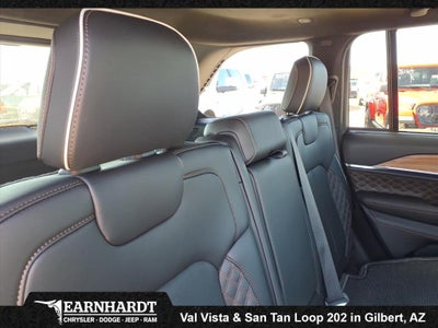 2025 Jeep Grand Cherokee Summit Reserve