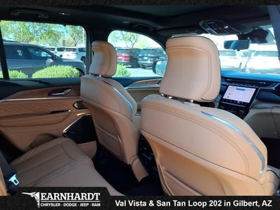 2025 Jeep Grand Cherokee Summit Reserve