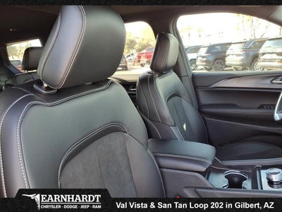 2025 Jeep Grand Cherokee L Altitude X