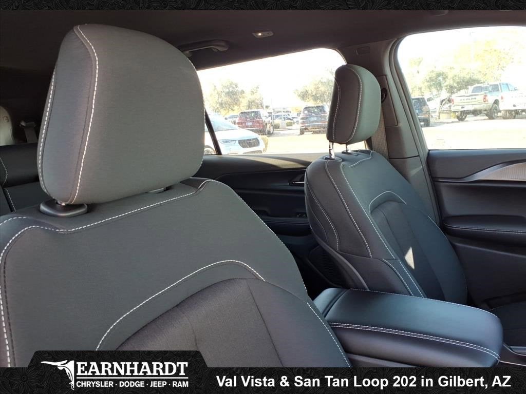 2025 Jeep Grand Cherokee L LARE