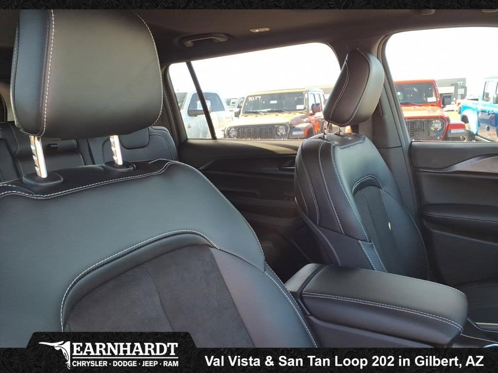 2025 Jeep Grand Cherokee L Altitude X