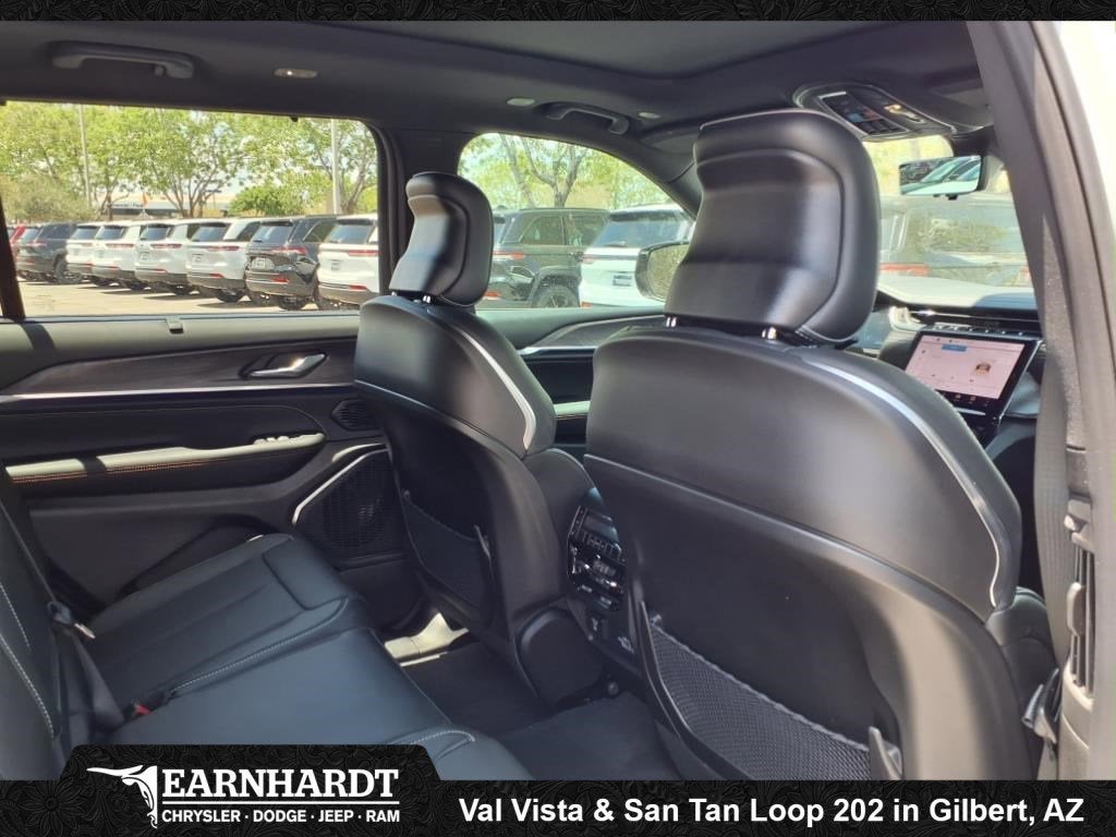 2025 Jeep Grand Cherokee L Overland