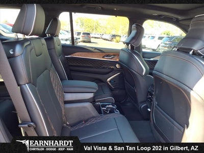 2025 Jeep Grand Cherokee L Summit Reserve