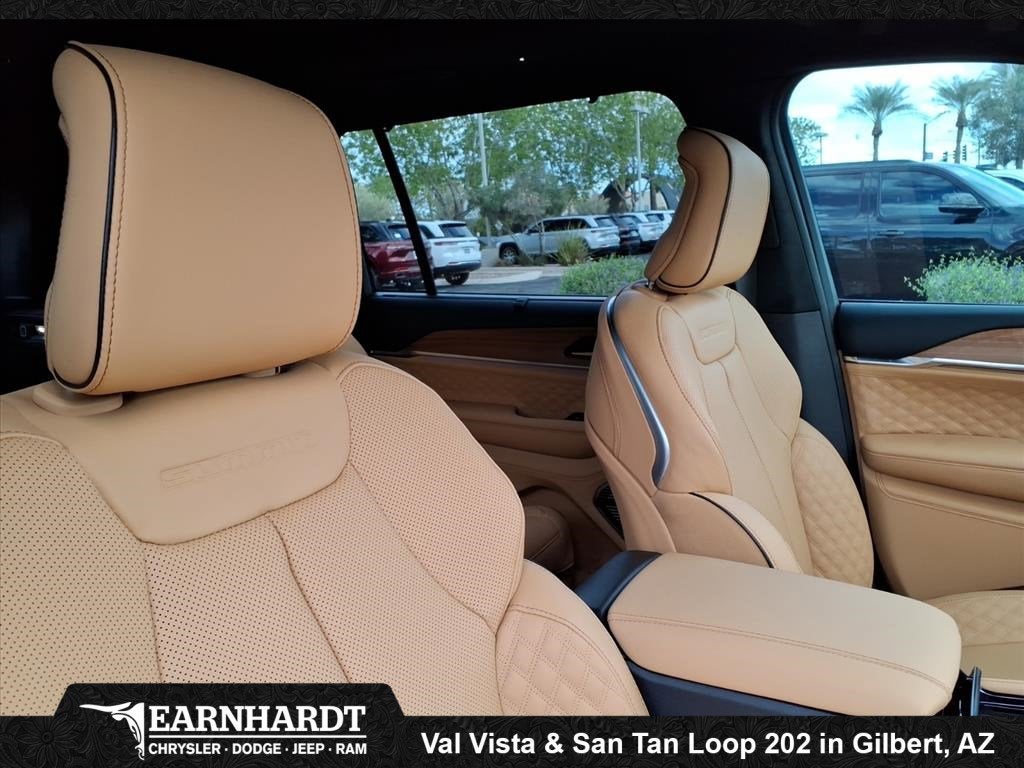 2025 Jeep Grand Cherokee L Summit Reserve