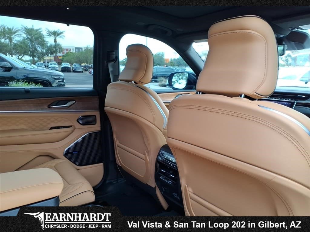 2025 Jeep Grand Cherokee L Summit Reserve