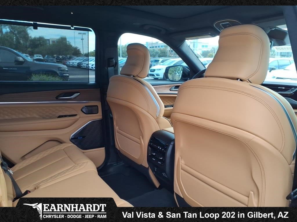 2025 Jeep Grand Cherokee L Summit Reserve