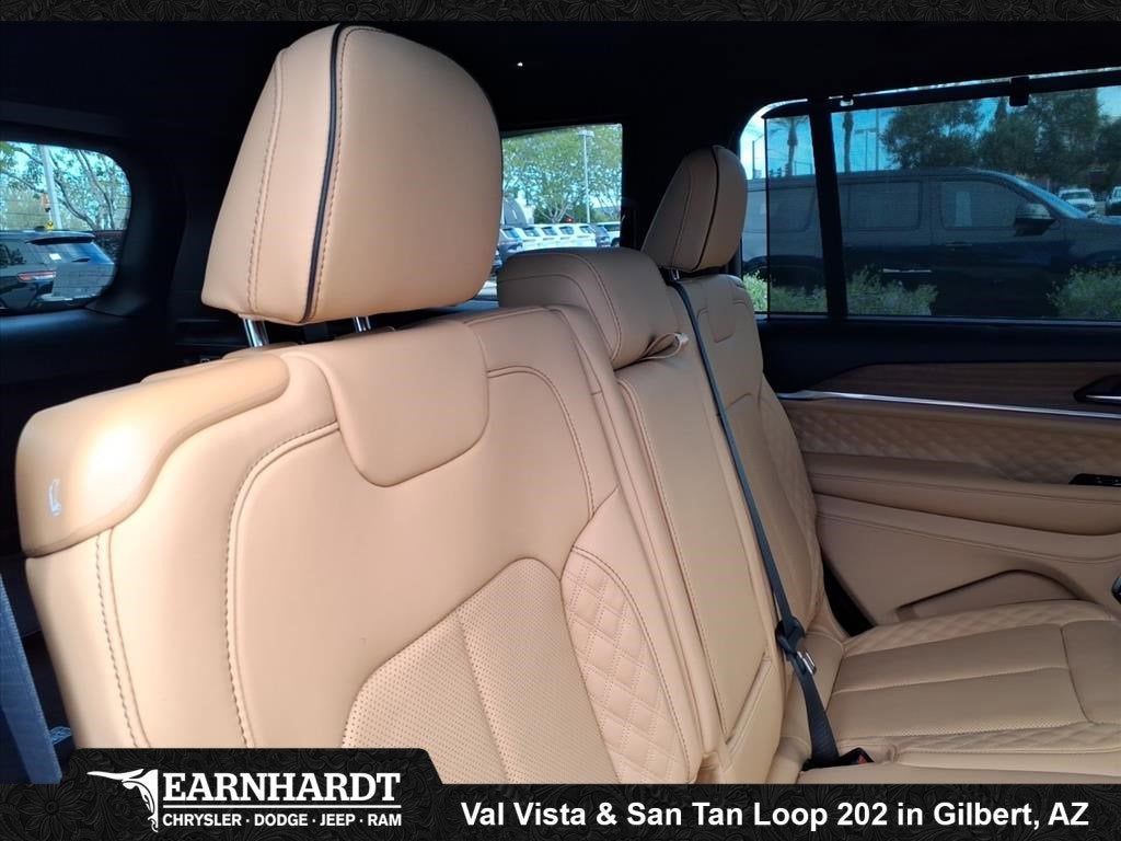 2025 Jeep Grand Cherokee L Summit Reserve