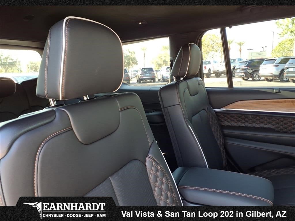 2025 Jeep Grand Cherokee L Summit Reserve