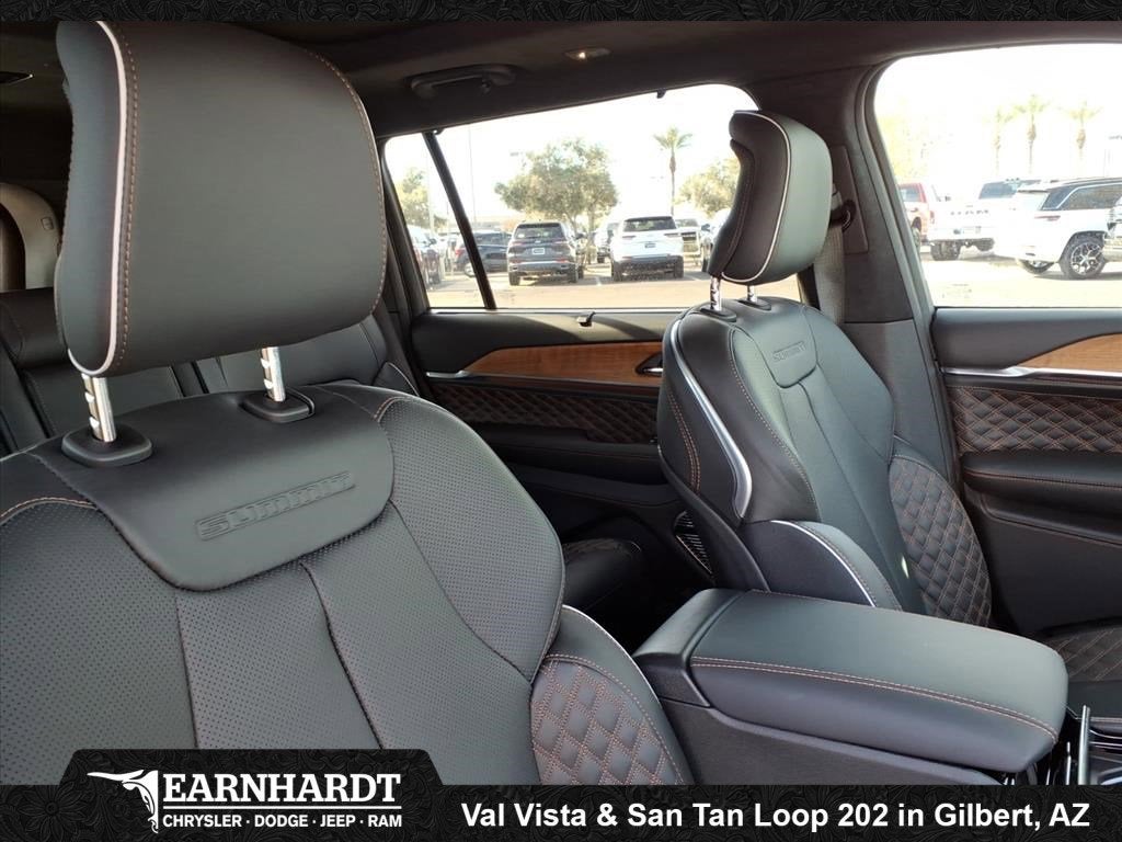 2025 Jeep Grand Cherokee L Summit Reserve