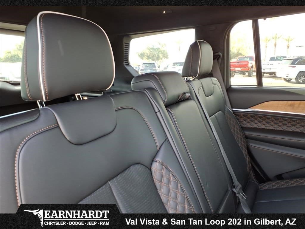 2025 Jeep Grand Cherokee L Summit Reserve