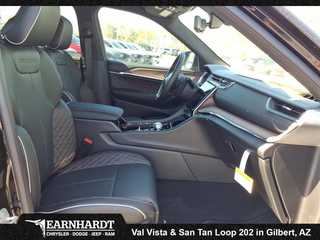 2025 Jeep Grand Cherokee L Summit