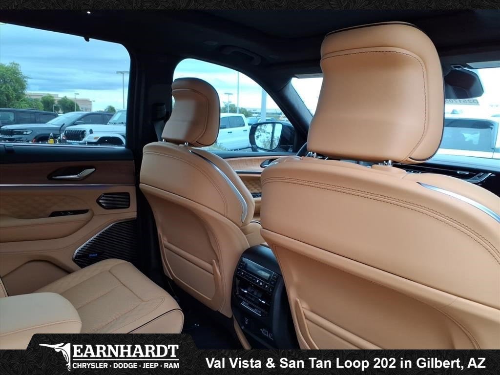 2025 Jeep Grand Cherokee L Summit Reserve