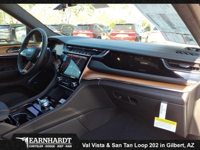 2025 Jeep Grand Cherokee L Summit Reserve