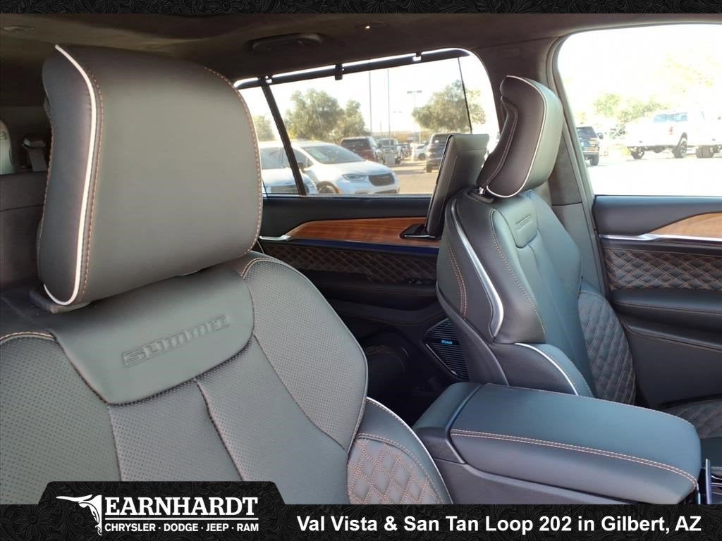 2025 Jeep Grand Cherokee L Summit Reserve