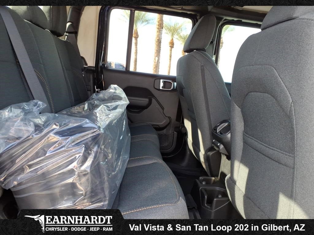 2025 Jeep Gladiator Sport S