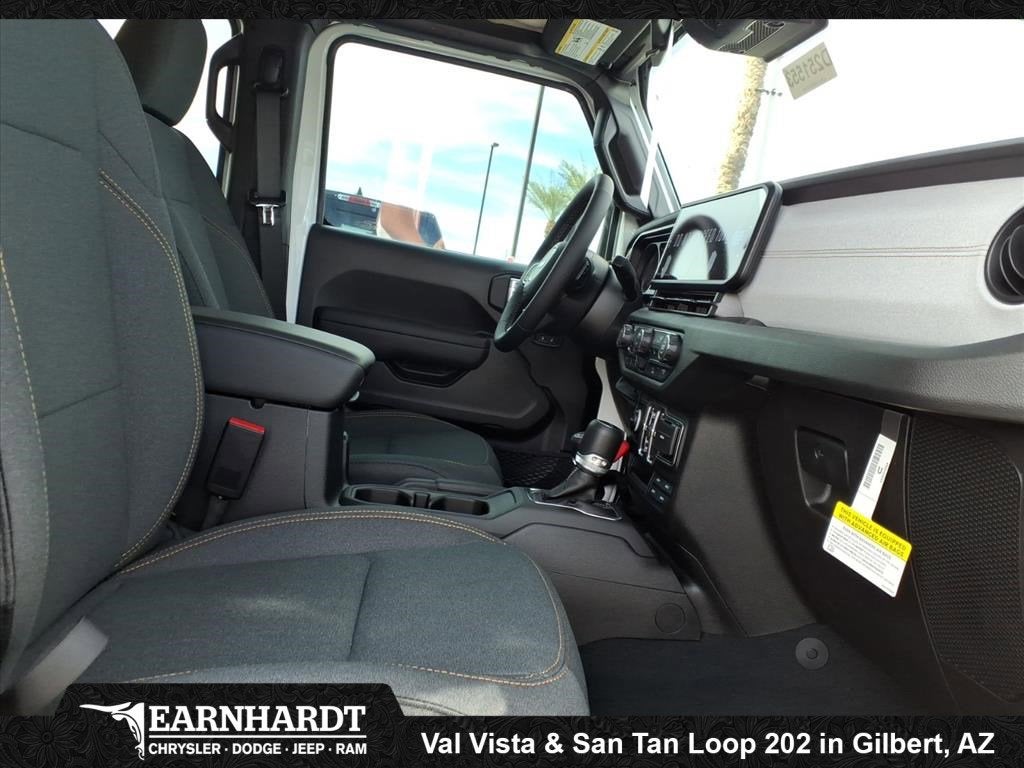 2025 Jeep Gladiator Sport S