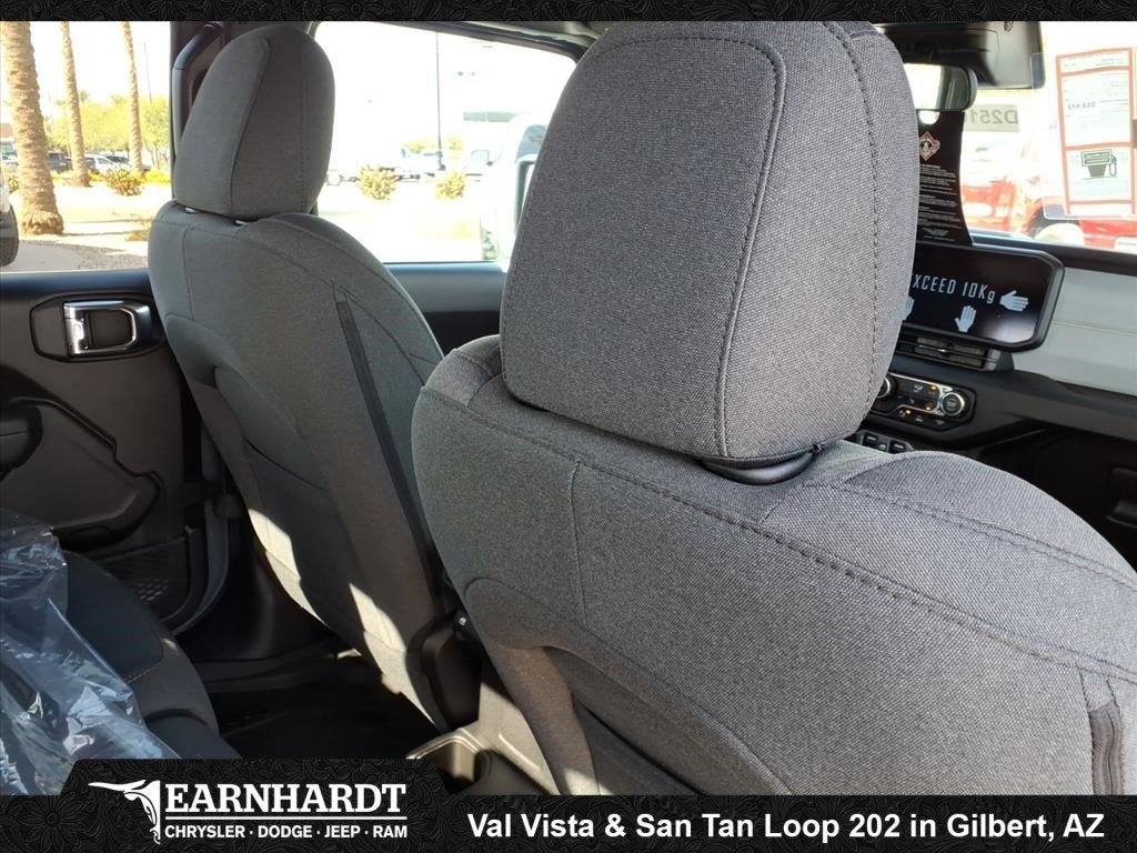 2025 Jeep Gladiator Sport S