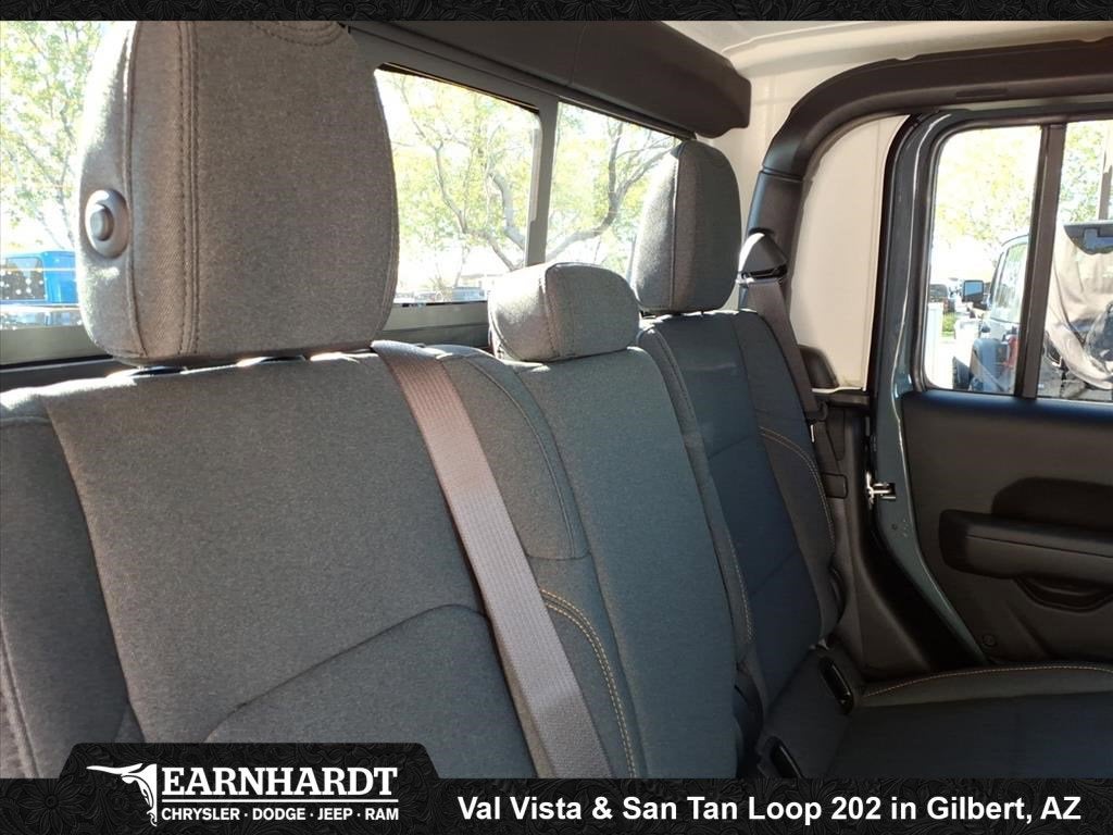 2026 Jeep Gladiator Willys