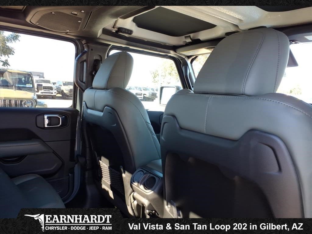 2026 Jeep Gladiator Mojave X