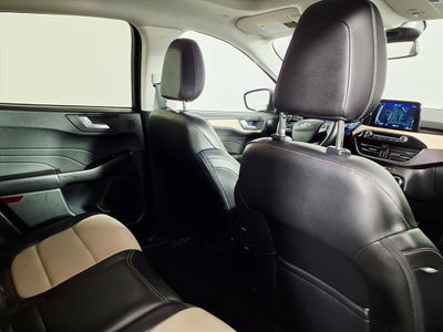 2022 Ford Escape Titanium Hybrid