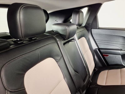 2022 Ford Escape Titanium Hybrid